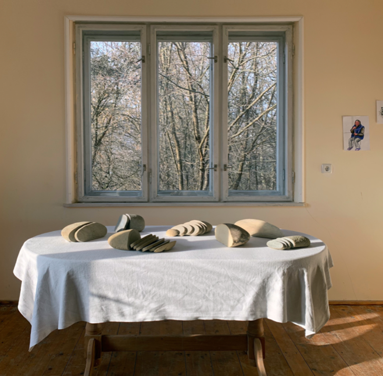 客家文化花園-烏克蘭ZHANNA KADYROVA 詹娜·卡德羅娃〈小圓麵包〉